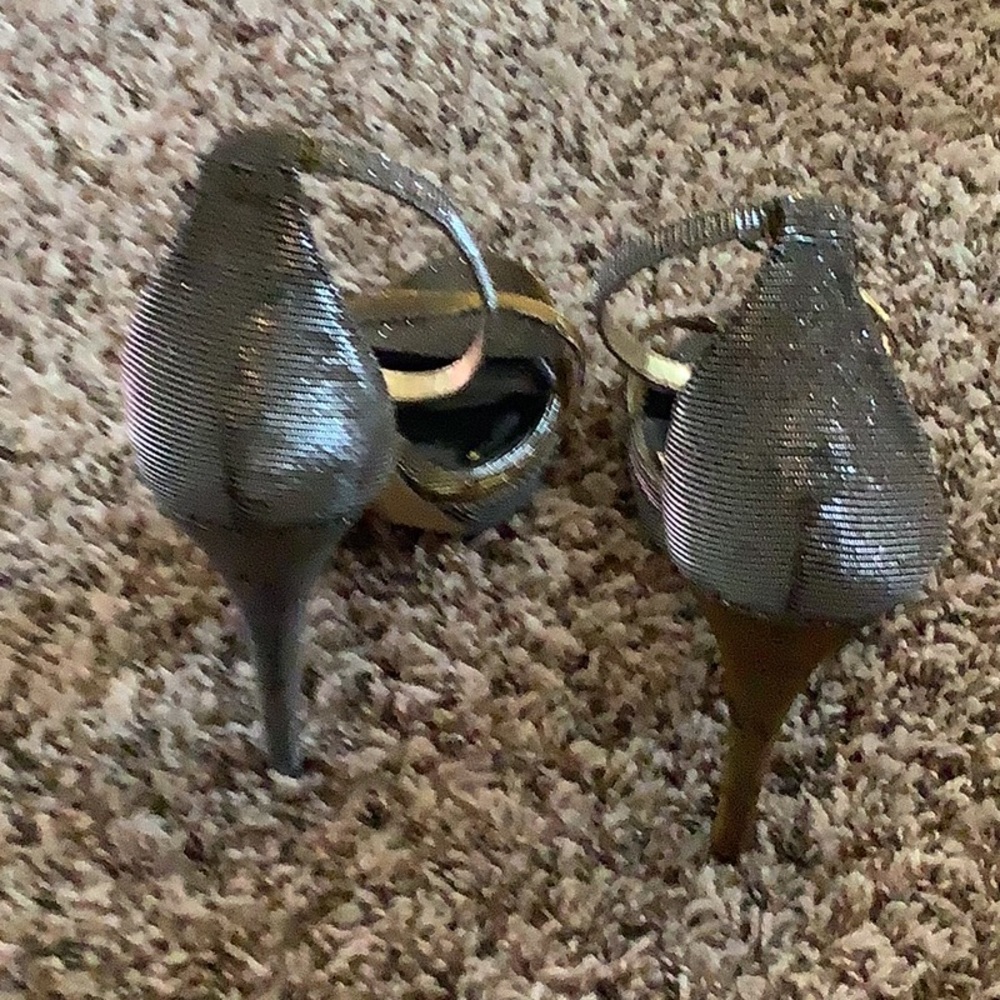 Silver and Gold holiday sparklers - Picture 2 of 5